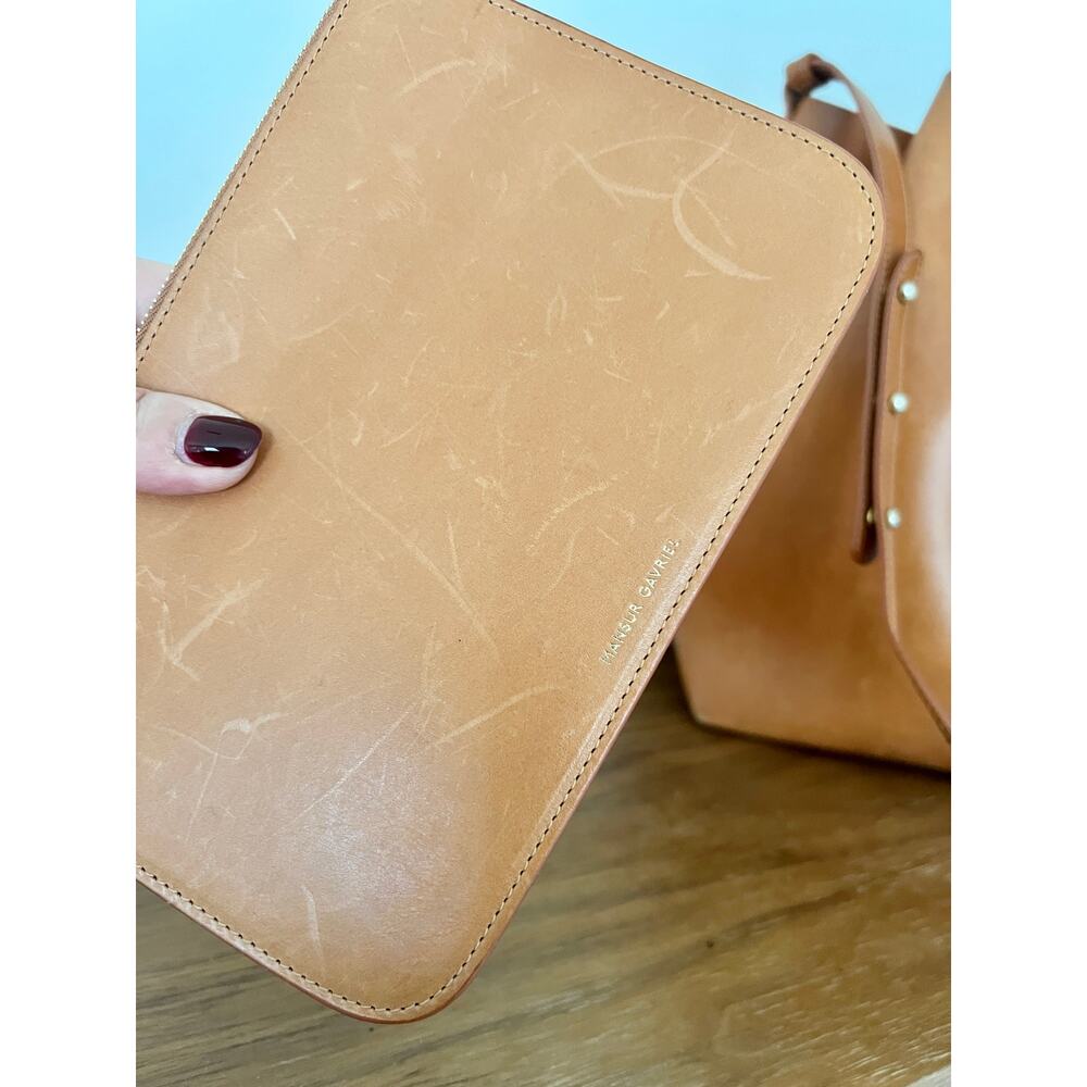 Mansur Gavriel Brown Crossbody Bag with Timeless Design - Picture 4 of 16